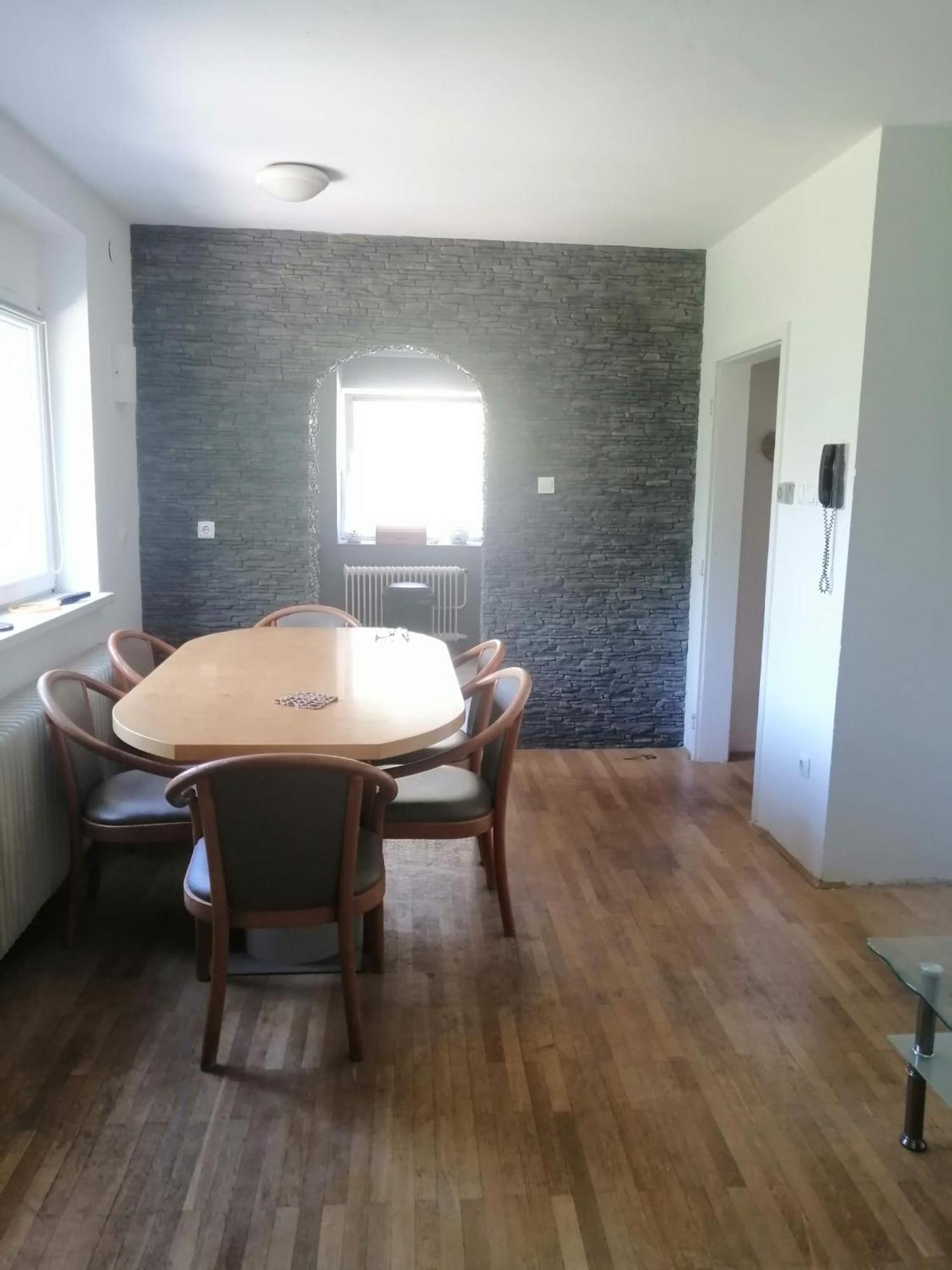 Apartma Zeus Jesenice Exteriör bild